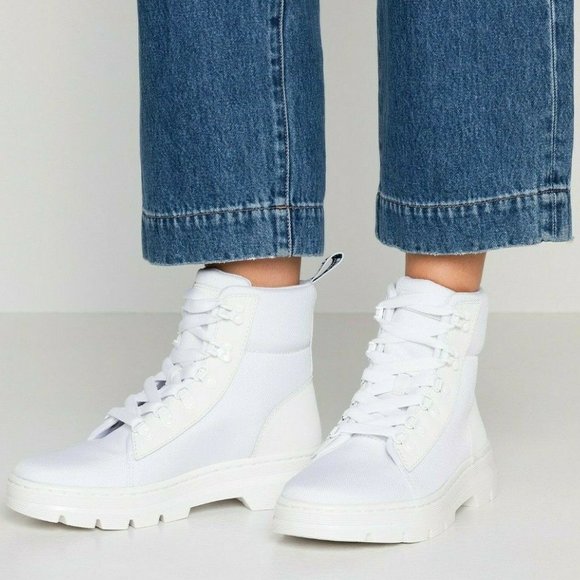 Dr. Doc Martens Womens Combs W Lace Up Combat Boot - Picture 2 of 12